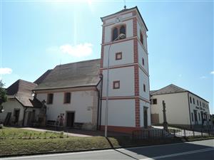 Kostel v Tlumačově