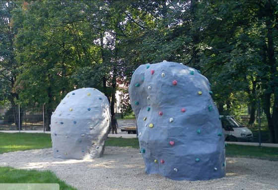 Laminátové balvany pro lezení