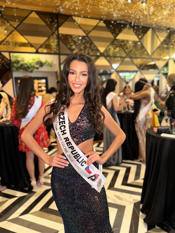 miss globe